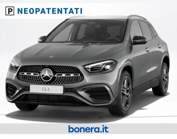 Mercedes-Benz Gla Class main image