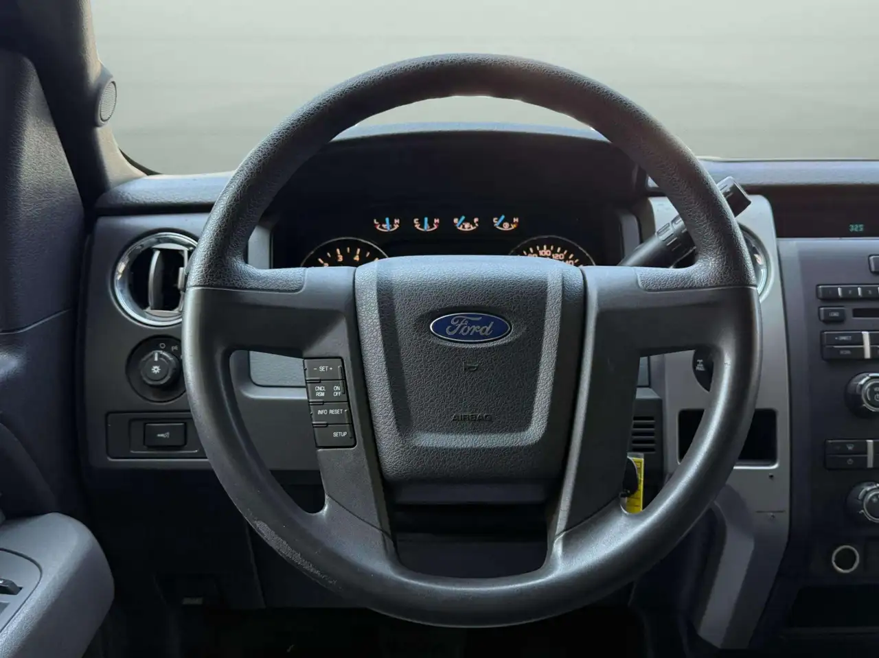 Ford F 150 снимка Ford F 150