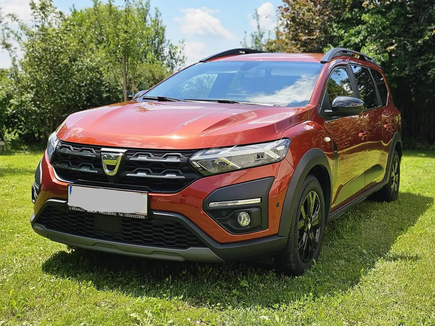Dacia Jogger Jogger Extreme TCe 110 Extreme Plus Braun - 1