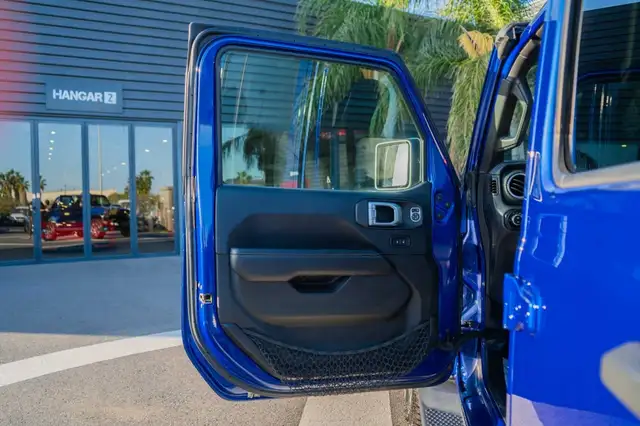 Jeep Wrangler view 14
