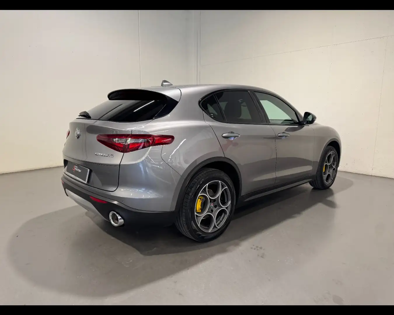 Alfa Romeo Stelvio Q4 AUTO EXECUTIVE Grigio - 2
