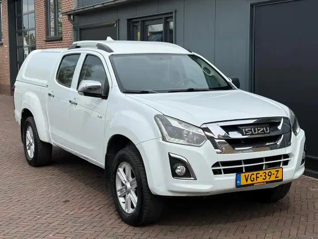 Isuzu D-Max 1.9 AWD Extented LS Dubbel Cabine Automaat 163pk N