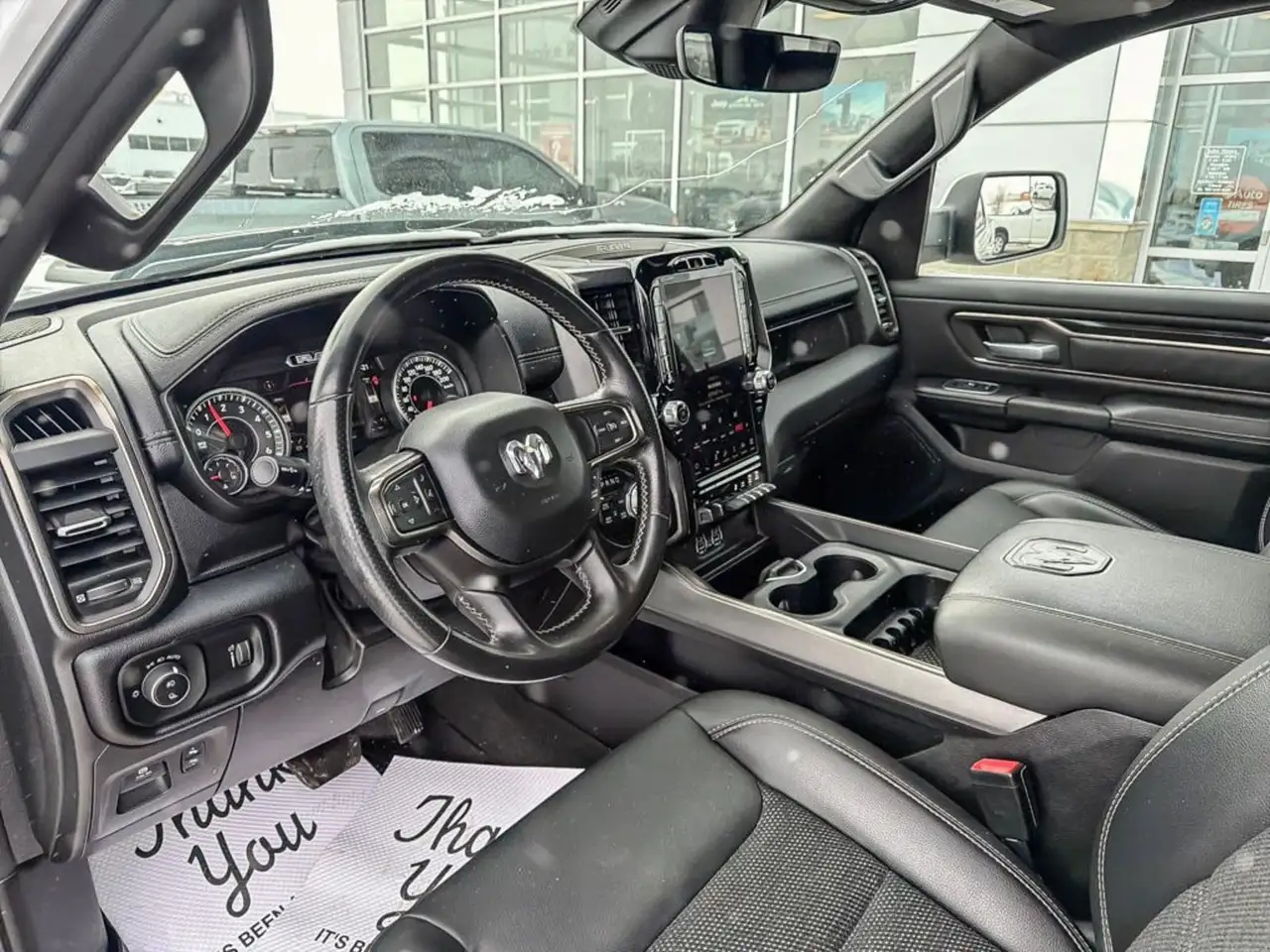 RAM 1500 снимка RAM 1500