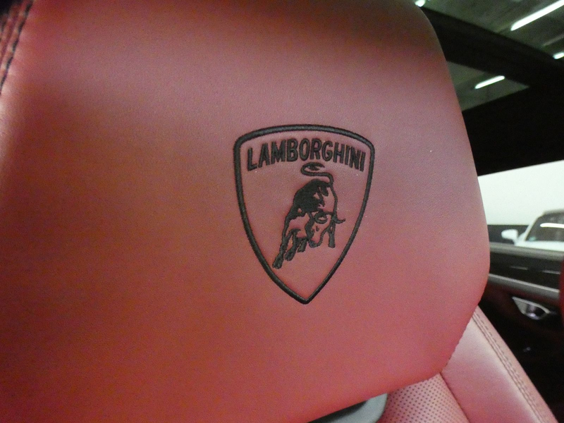 Lamborghini Urus URUS*CARBON INT + EXT*Q-CINTURA*PANO*ADAS*FULL — photo 15