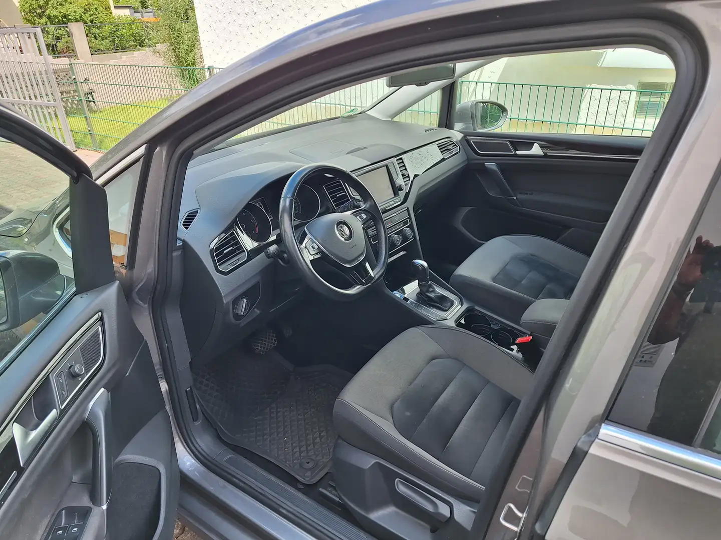 Volkswagen Golf Sportsvan Golf Sportsvan 2.0 TDI BlueMotion Technology DSG H Gris - 2
