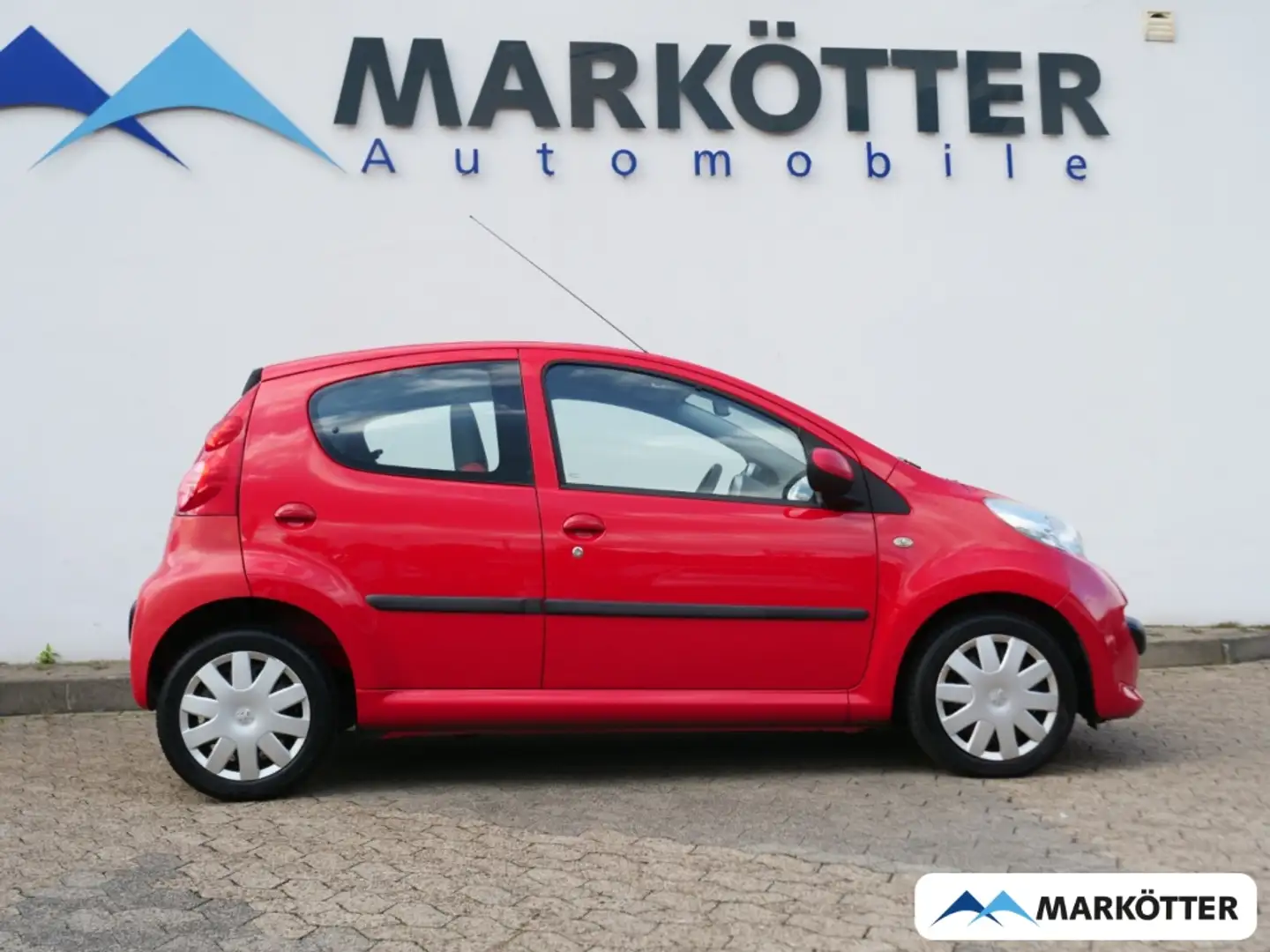 Peugeot 107 1.0 Urban Move HU/AU 02/2027 Rosso - 2