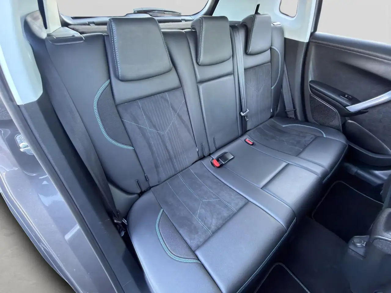 Peugeot 2008 — photo 18 sur 33