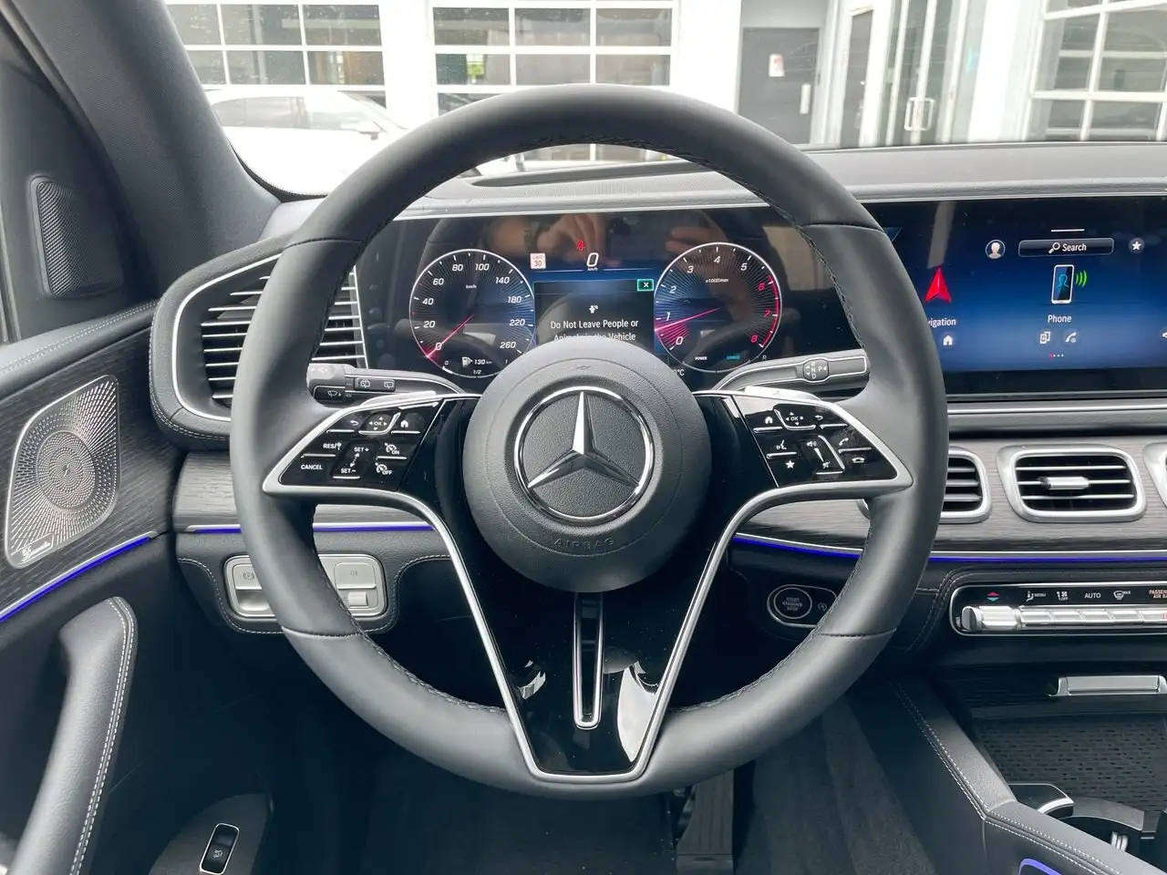 Mercedes-Benz GLE снимка Mercedes-Benz GLE