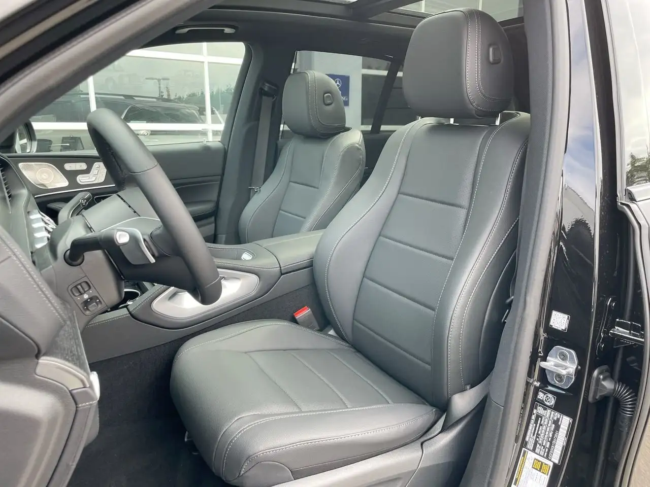 Mercedes-Benz GLE снимка Mercedes-Benz GLE