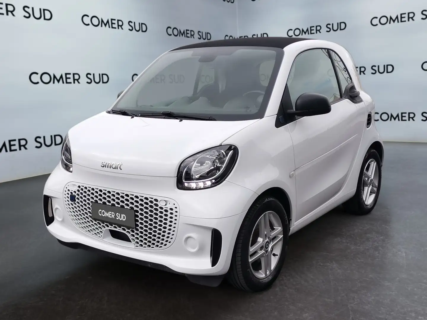 smart forTwo 22kW EQ Pure Bianco - 1