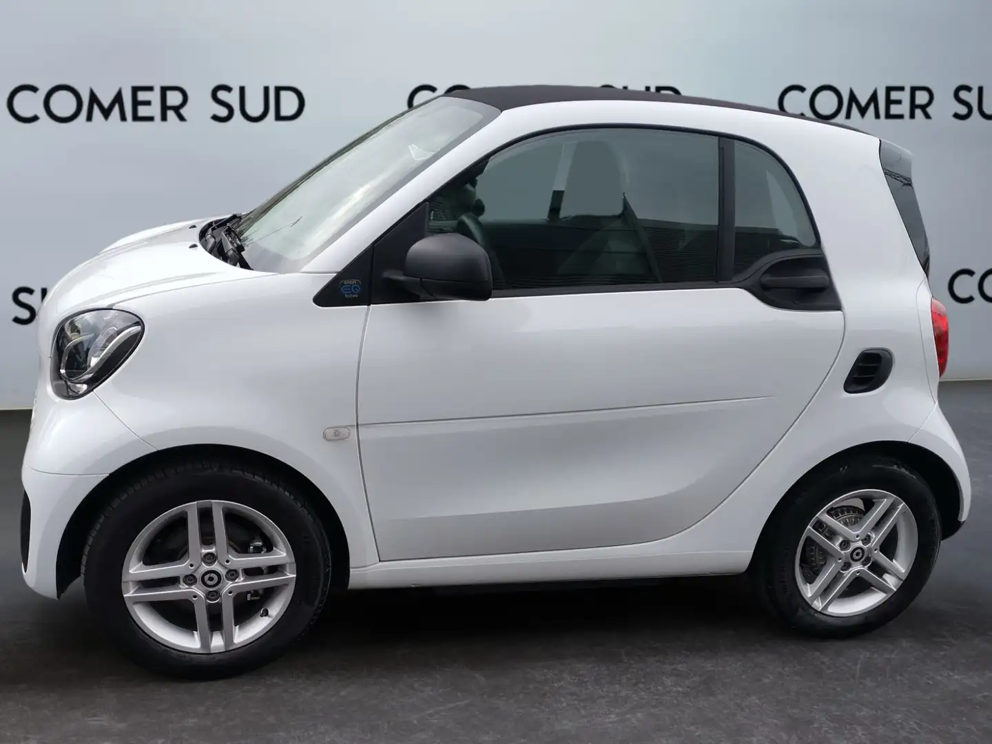 smart forTwo 22kW EQ Pure Bianco - 2