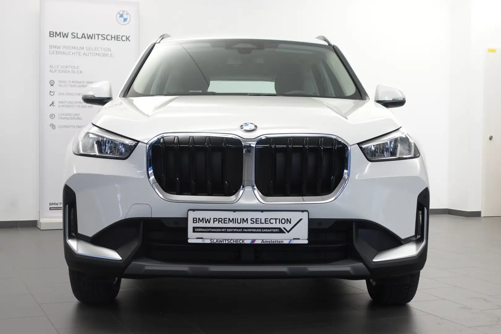 BMW X1 sDrive18i Weiß - 2