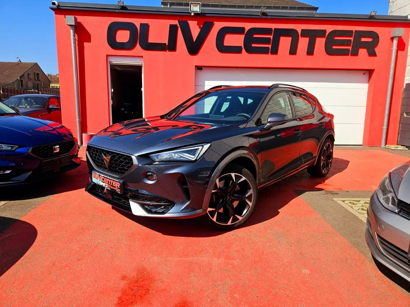 CUPRA Formentor Cupra Formentor 1.4 e-HYBRID 245ch VZ DSG6 29900e Grijs - 1