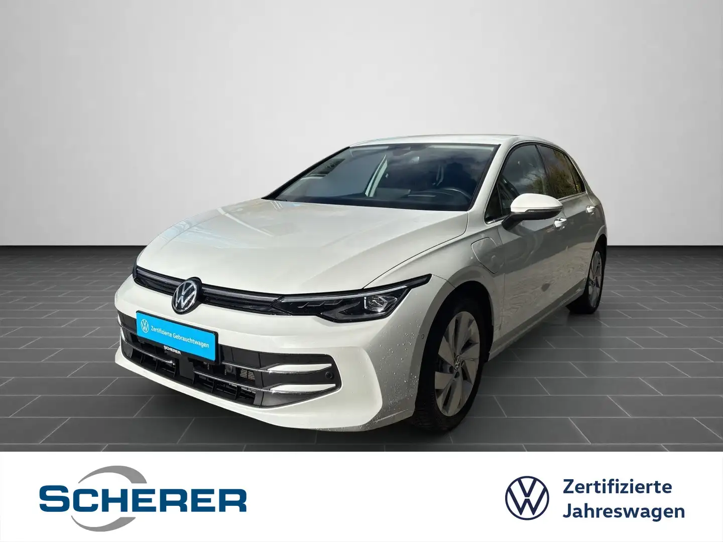 Volkswagen Golf VIII Style 1.5 eHybrid DSG AHK KAM NAVI SHZ Weiß - 1