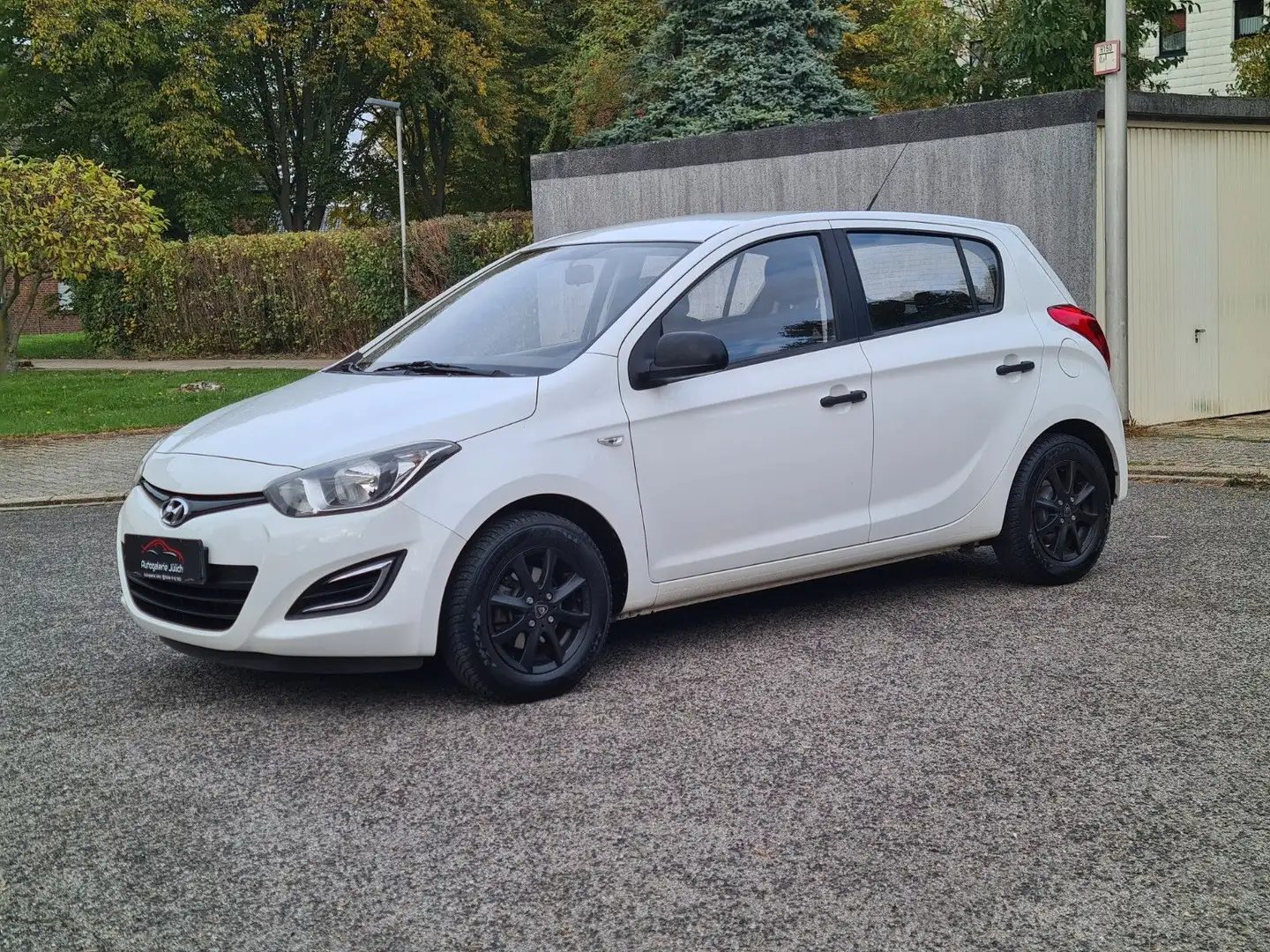 Hyundai i20 FIFA World Cup Edition*wenig km*Klima Blanc - 1