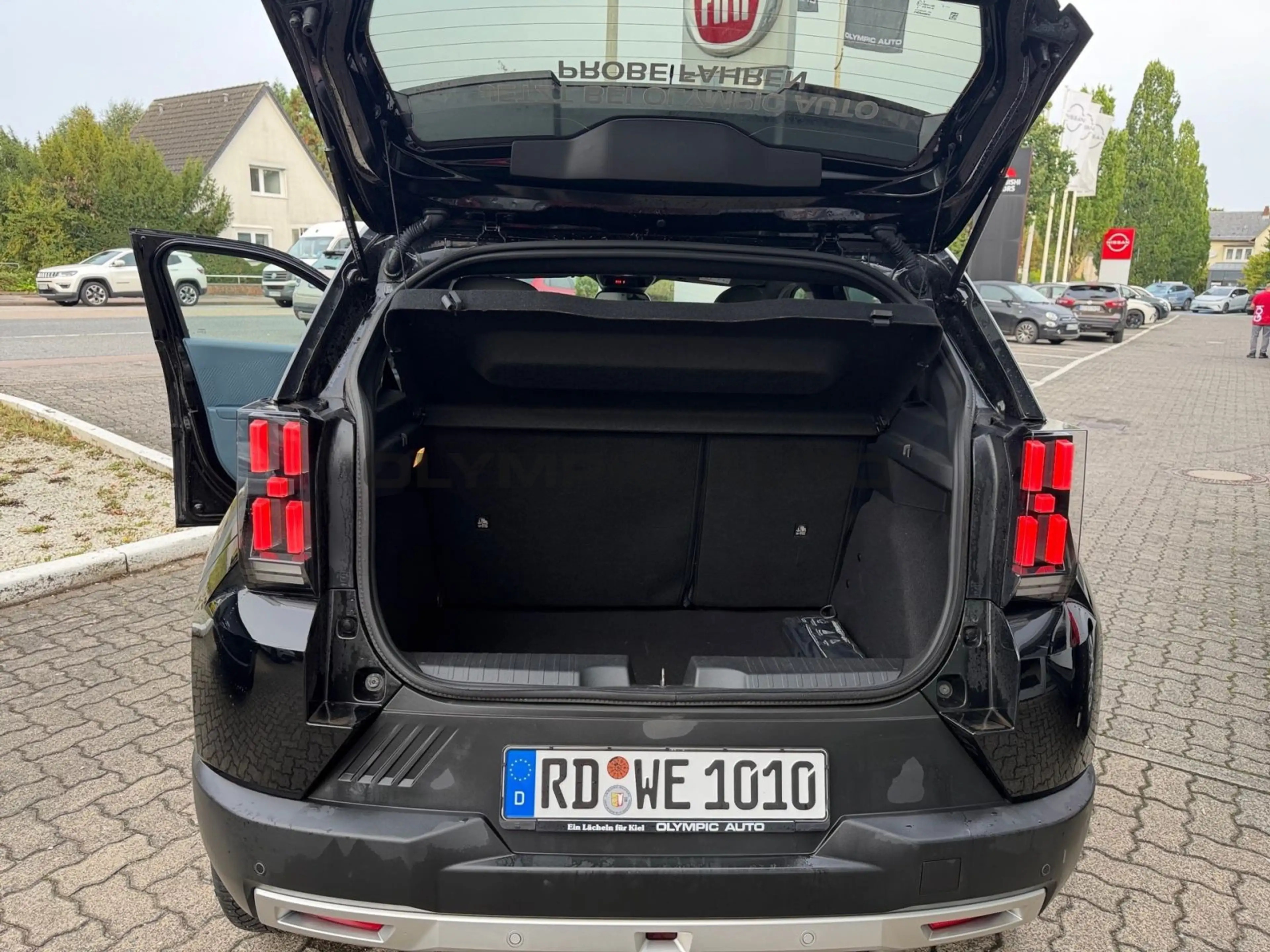Fiat Grande Panda 1.2 eDCT Hybrid La Prima SITZHZG LM — photo 12