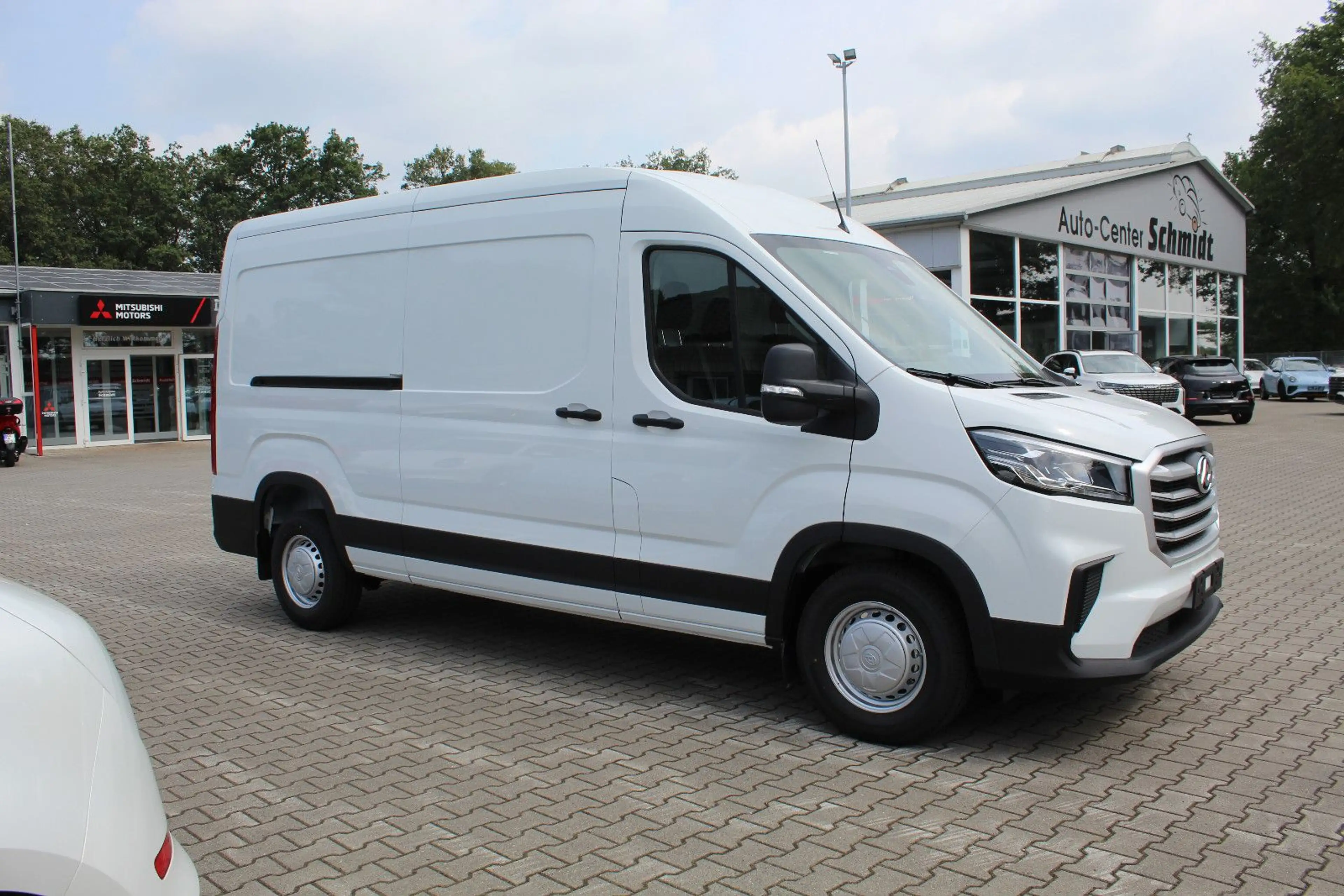 Maxus Deliver 9 2.0Diesel(Neues Modell,Rückfahrkamera) — photo 6