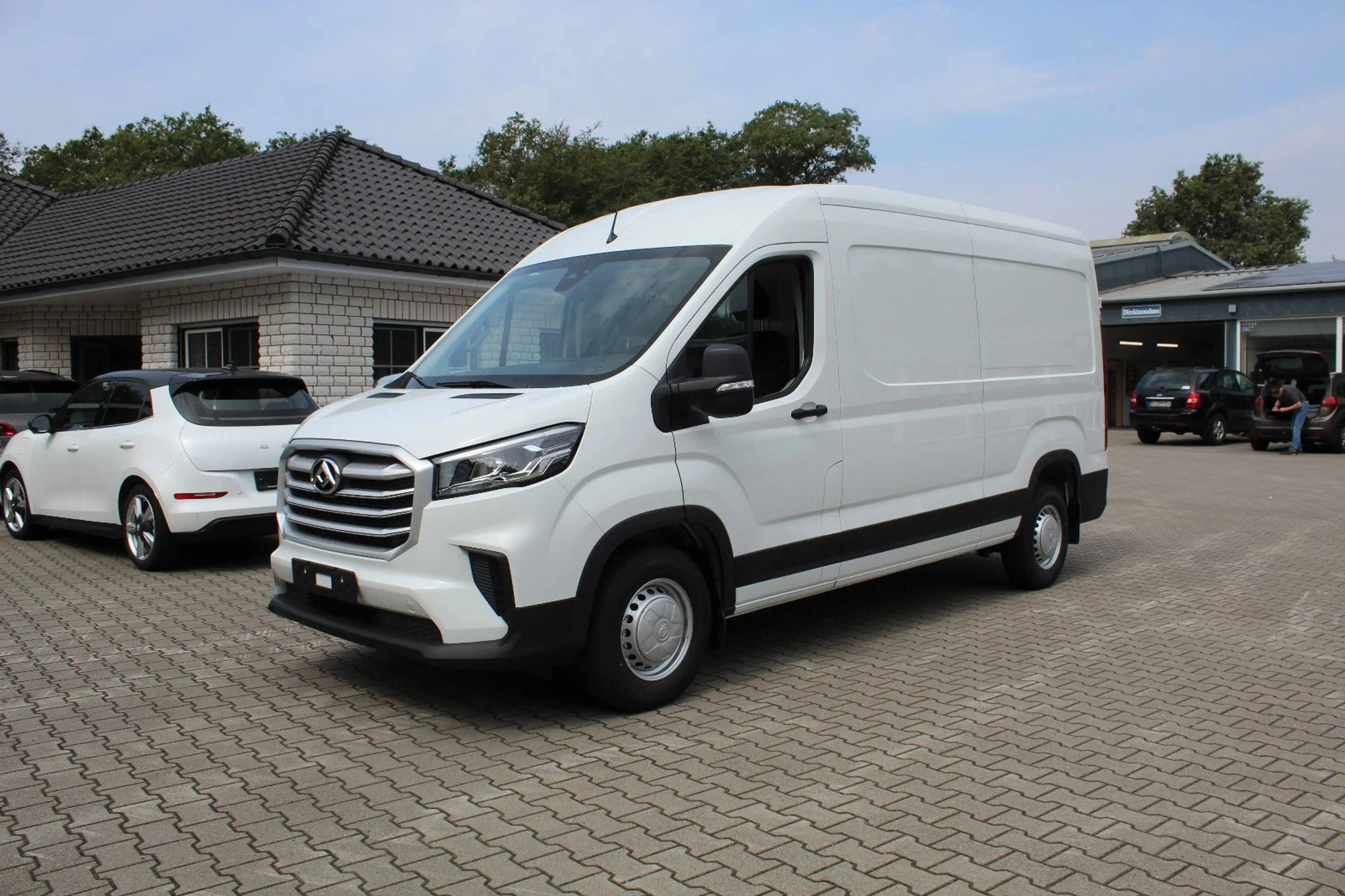 Maxus Deliver 9 2.0Diesel(Neues Modell,Rückfahrkamera)