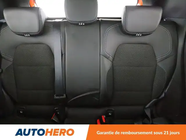 Renault Clio view 15