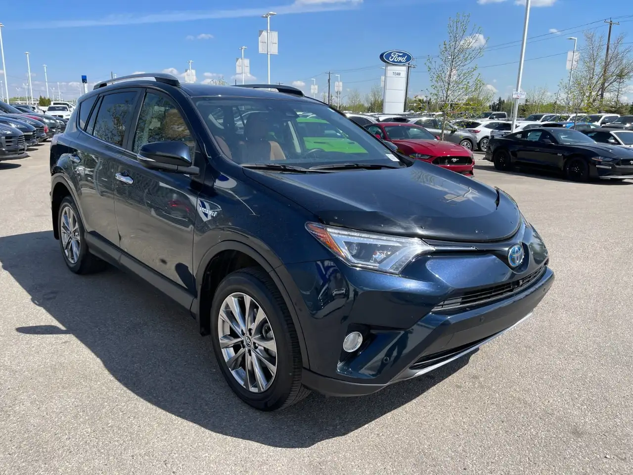 Toyota RAV 4 снимка Toyota RAV 4