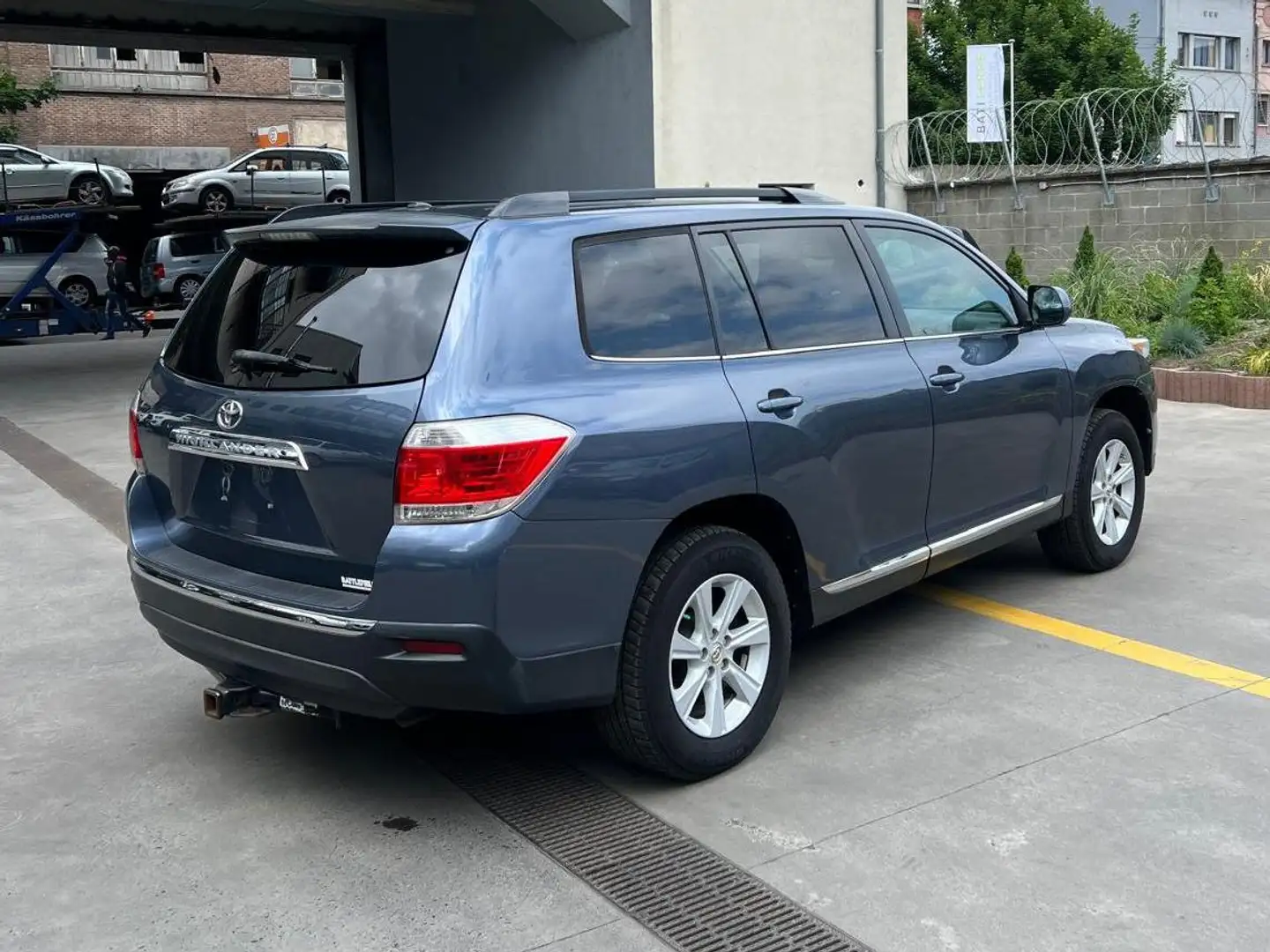 Toyota Highlander FULLY LOADED-ONLY FOR EXPORT OUT OF EUROPE Blauw - 2