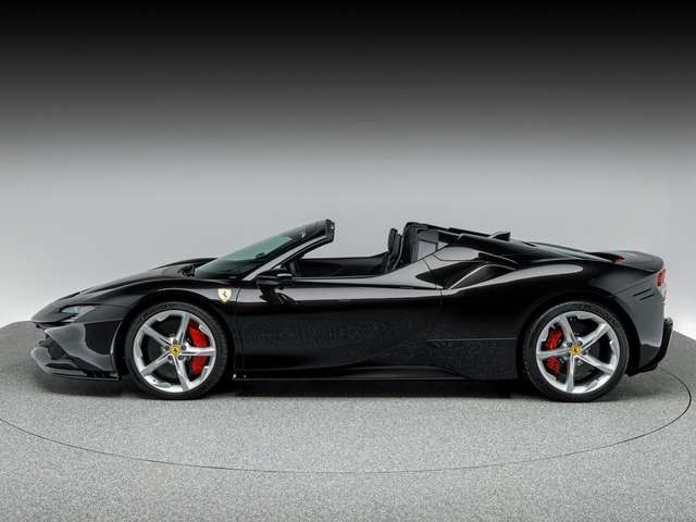 Ferrari SF90 Spider