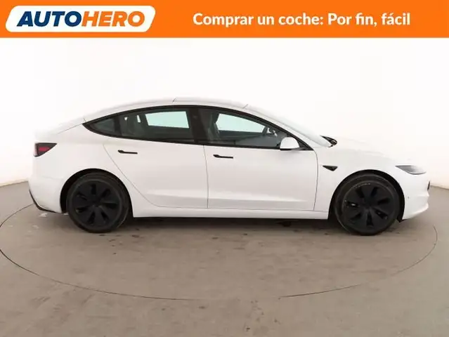 Tesla Model 3 view 7