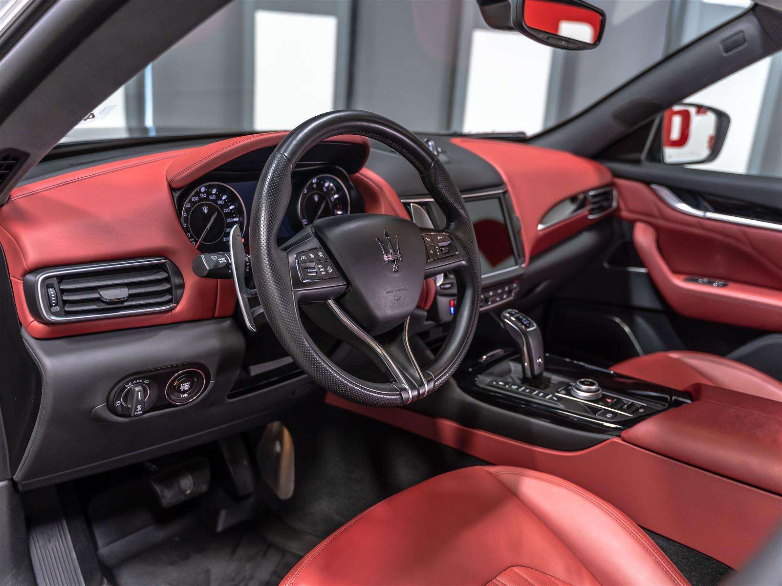 2023 Maserati Levante