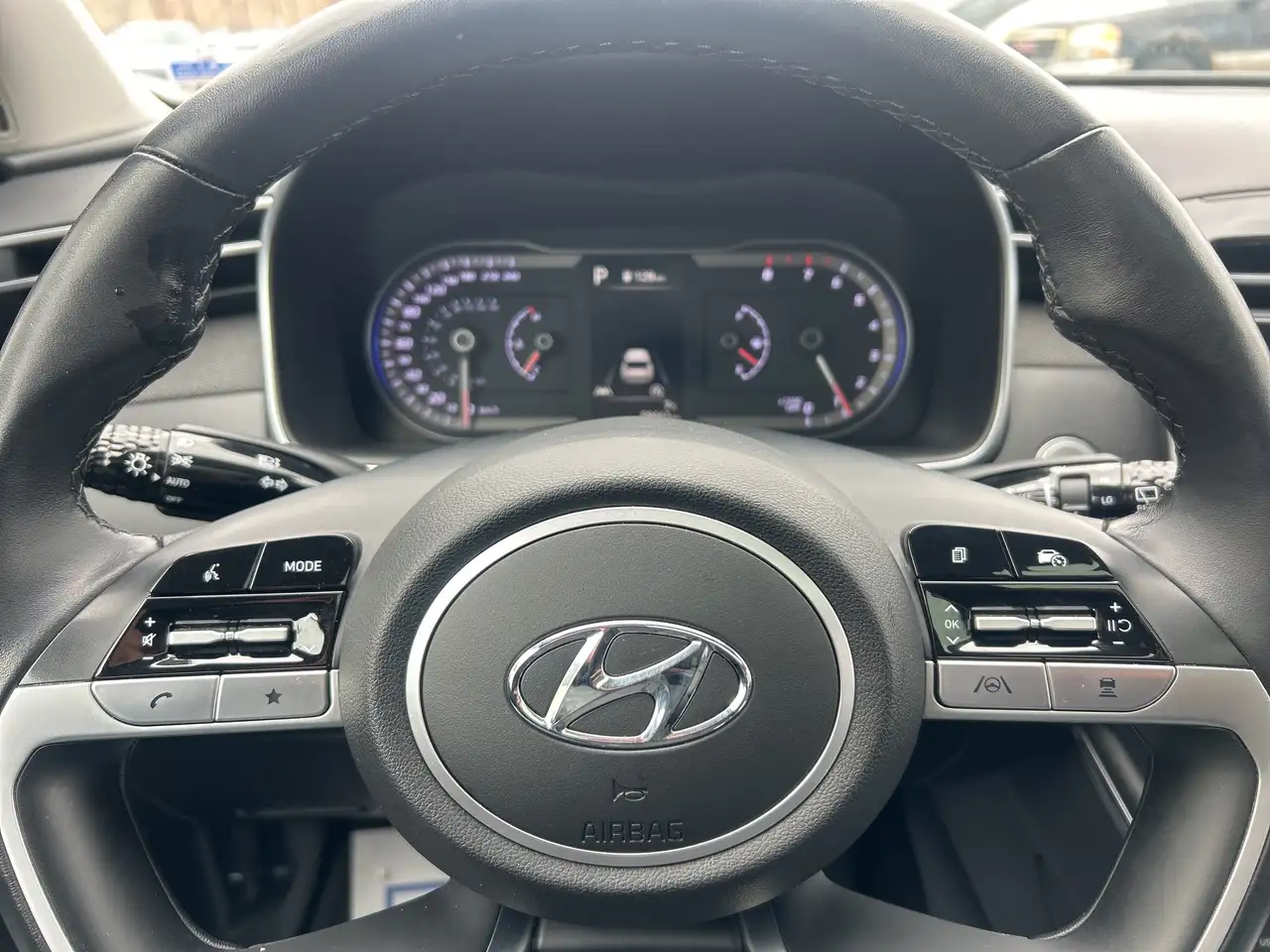 Hyundai TUCSON снимка Hyundai TUCSON