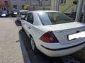 Ford Mondeo Ambiente 2,0 TDdi - thumbnail 3