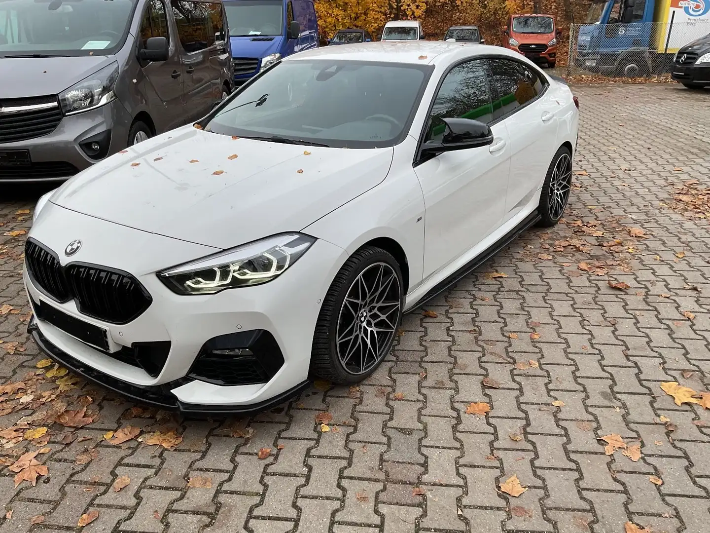 BMW 220 Baureihe 2 Gran Coupe 220 d M Sport Blanc - 1
