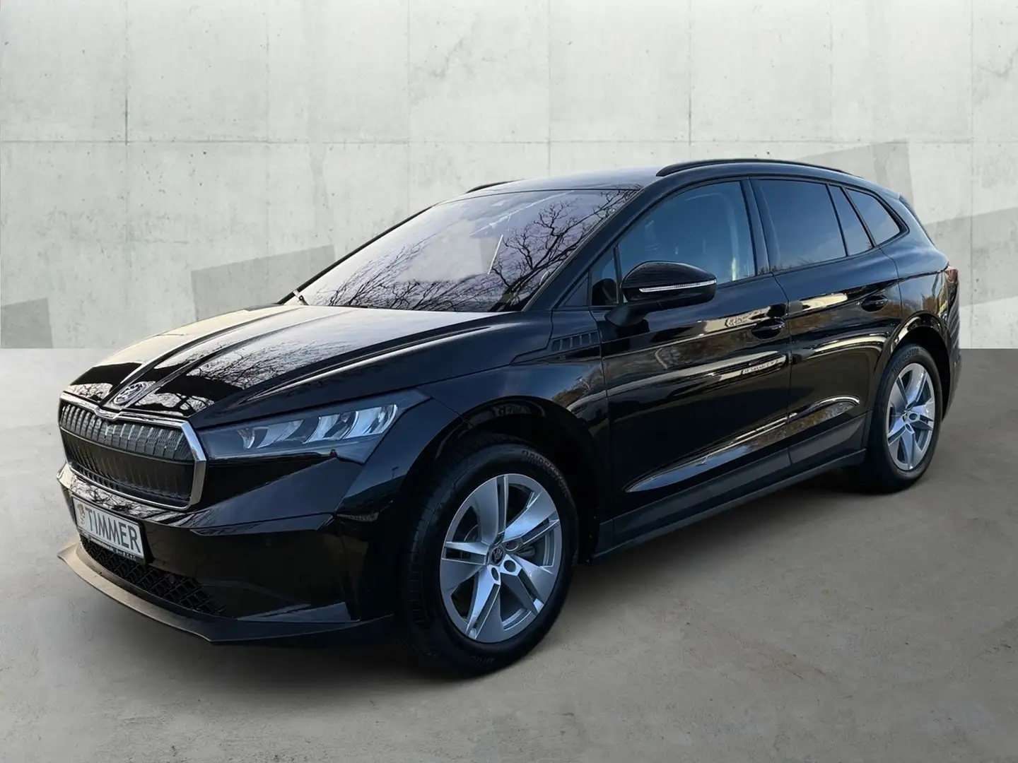 Skoda Enyaq iV 60 LOFT +LED +RKAM +NAVI +SHZ +DAB +19" +APP-C Schwarz - 2