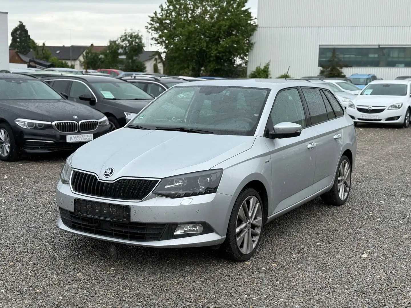 Skoda Fabia Combi 1.4 TDI Clever *ACC*XENON*NAVI*AHK* Silber - 2