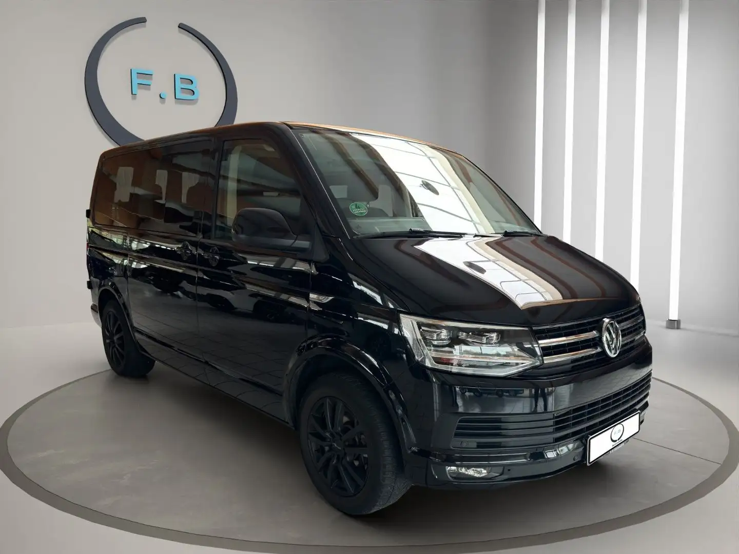 Volkswagen T6 Caravelle /7SITZER/AHK/TOP GEPFLEGT - 1