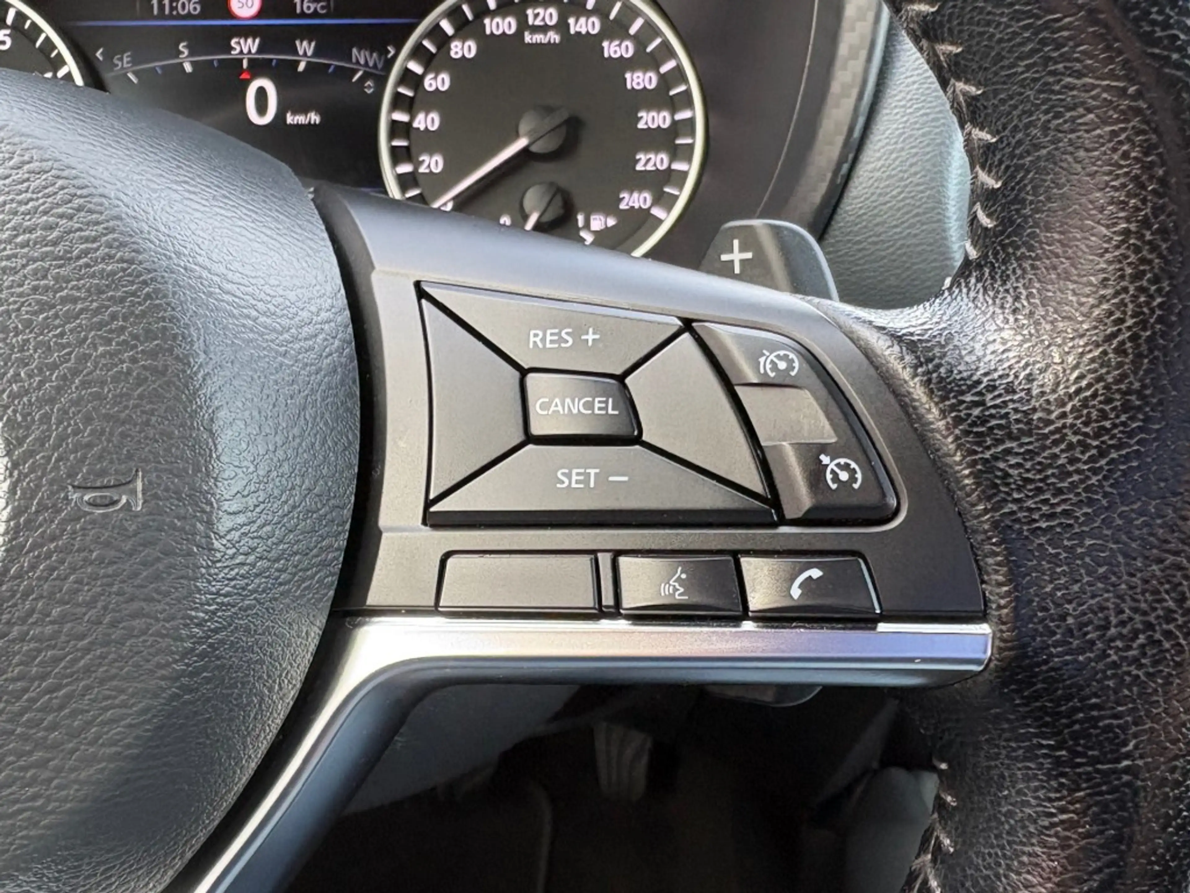 Nissan Juke 1.0 DIG-T AUT. PREMIUM-EDITION LED NAVI CAMERA CAR — photo 14