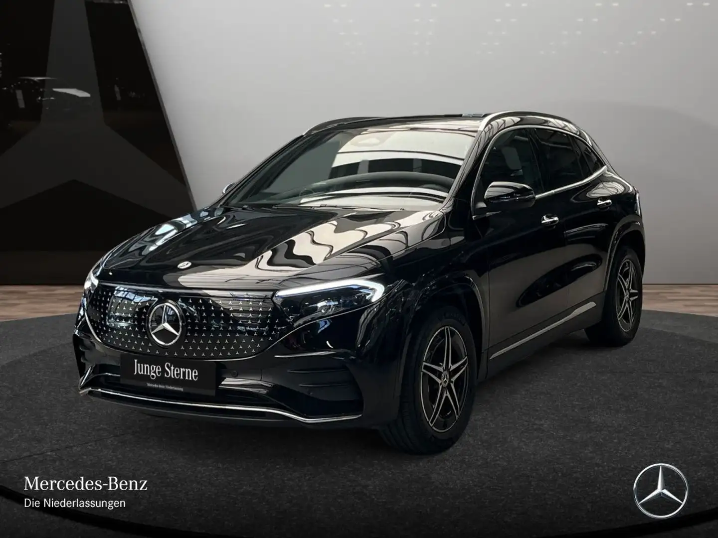 Mercedes-Benz EQA 300 4M AMG+PLUS-PAKET+PANO+KAMERA+KEYLESS+SPUR Schwarz - 2