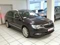 Skoda Superb Combi 2.0 TDI Green Tec DSG Ambition Navi BiXenon Schwarz - thumbnail 2