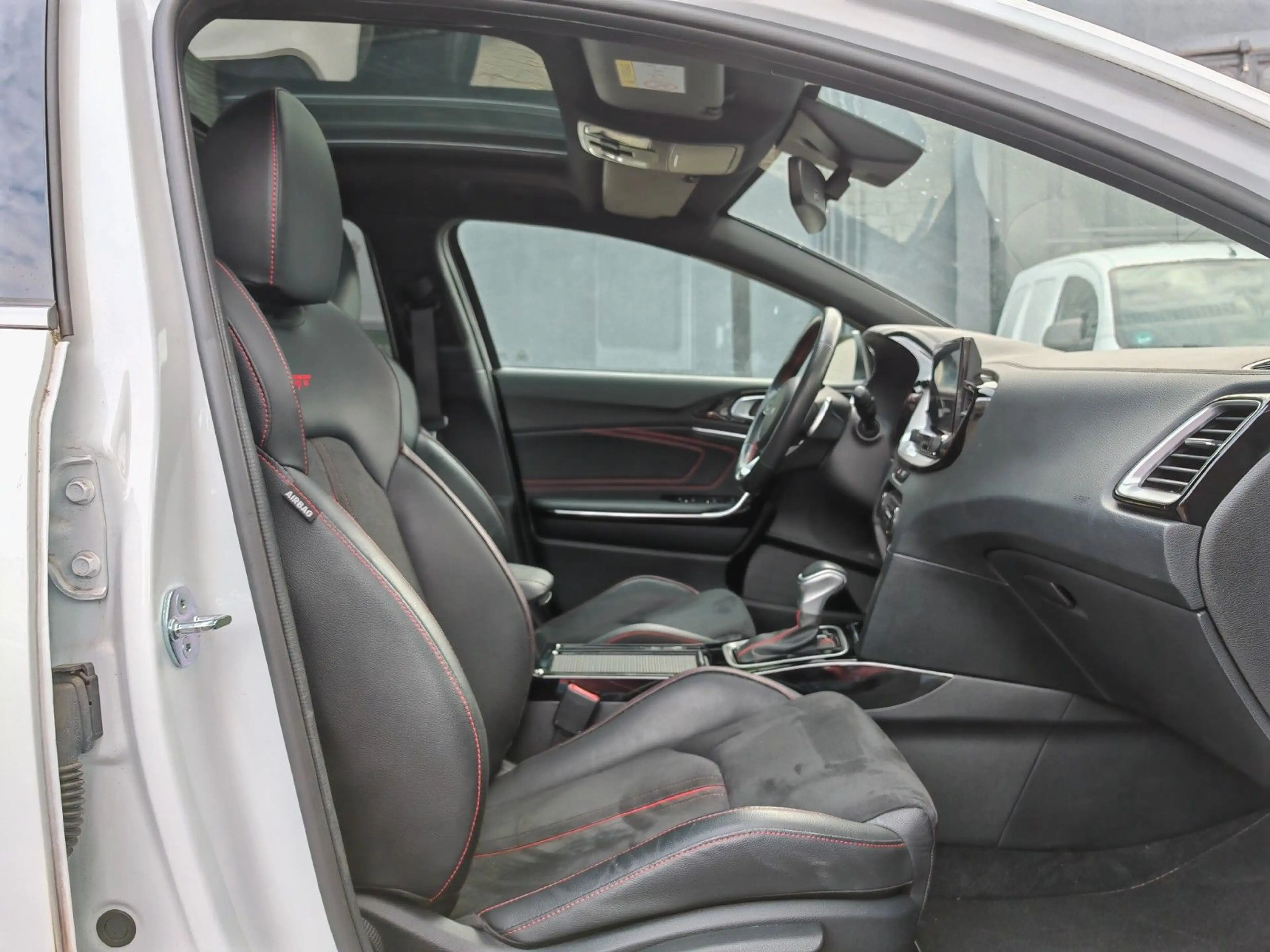Kia ProCeed / pro_cee'd pro cee'd GT Pano Keyless JBL Abstandstem.Kamera — photo 11