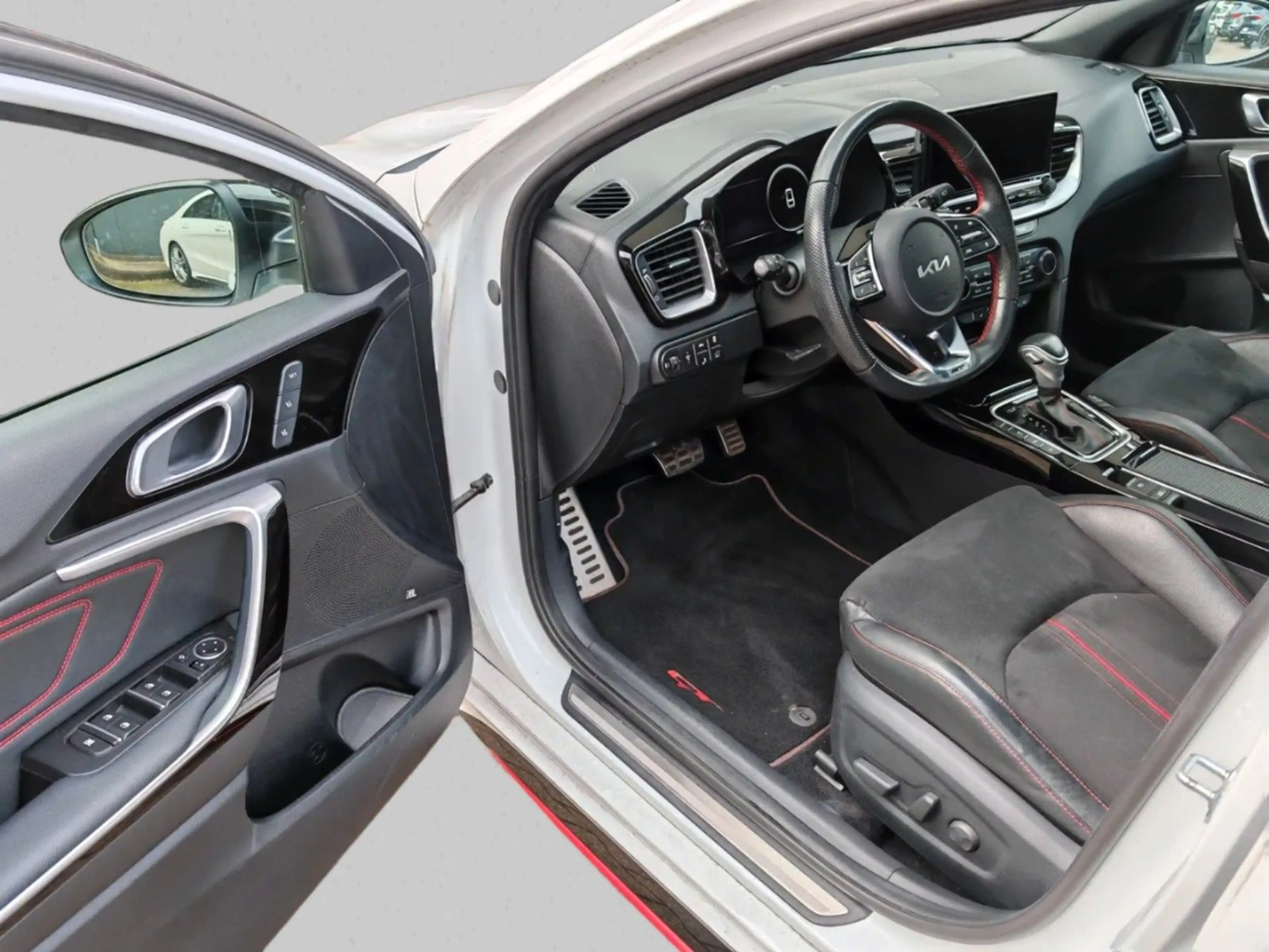 Kia ProCeed / pro_cee'd pro cee'd GT Pano Keyless JBL Abstandstem.Kamera — photo 10