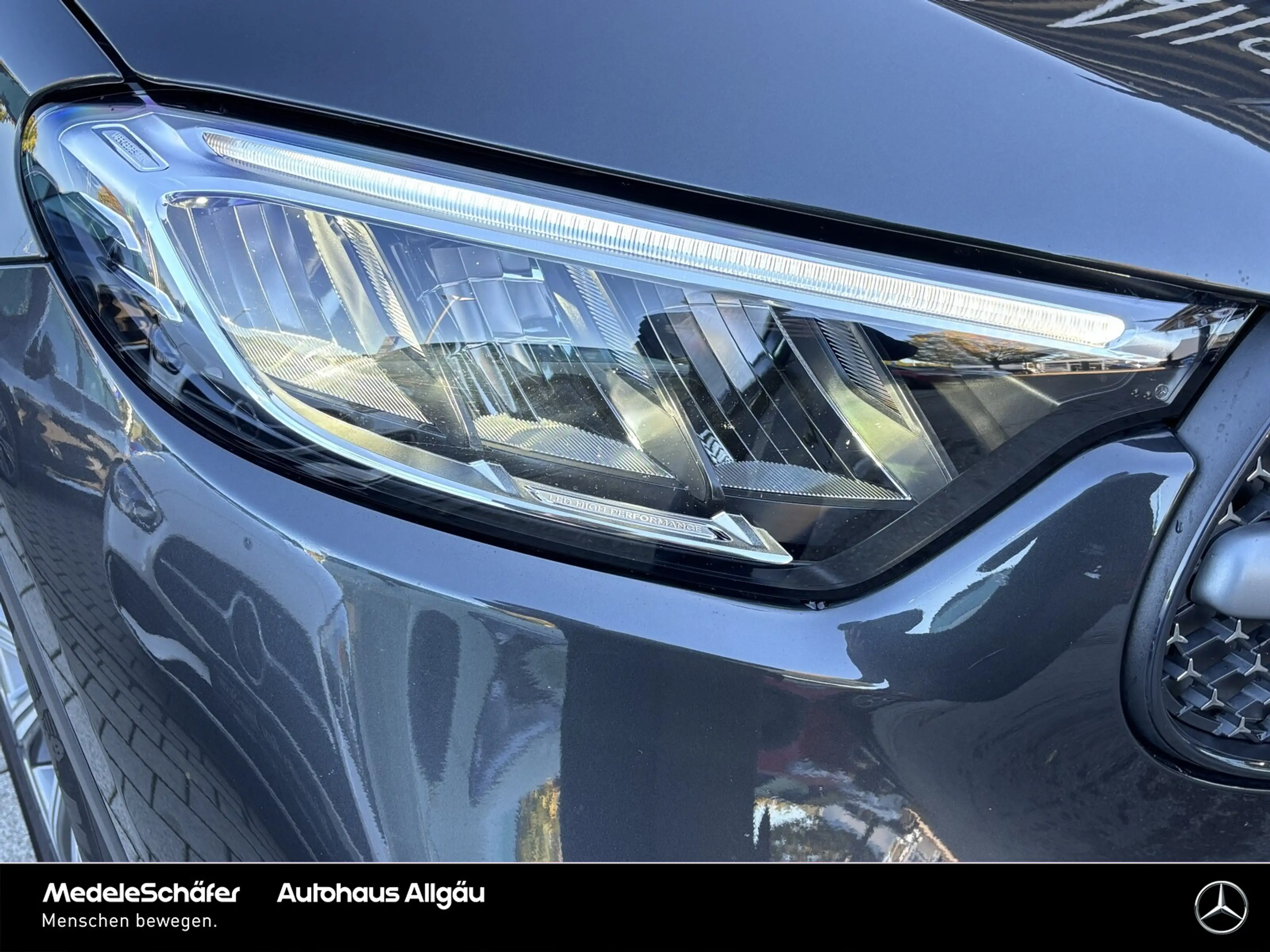 Mercedes-Benz GLC 200 GLC 200 4M Avantgarde 18" Fahr-Assi AHK 360° Dist — photo 12