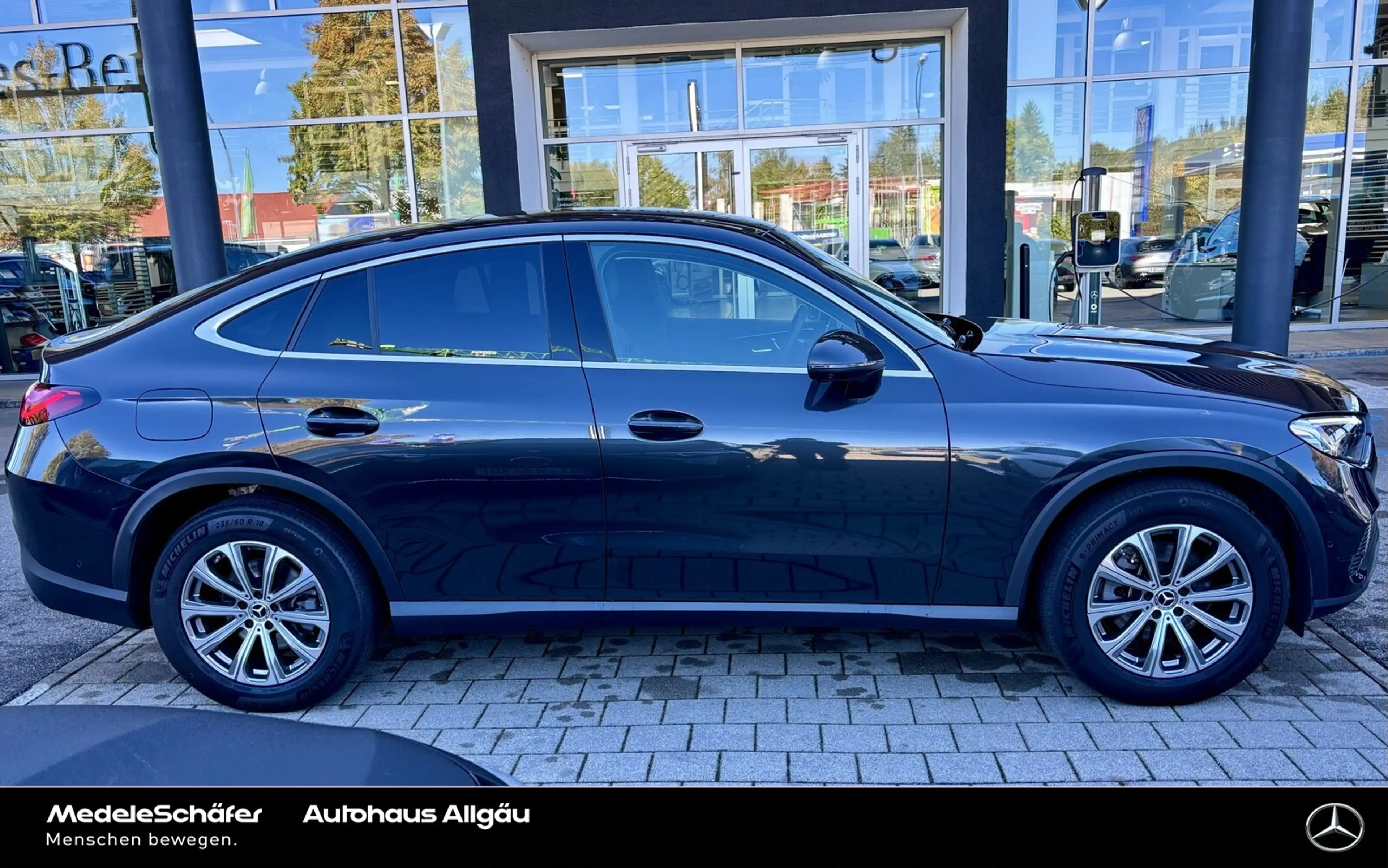 Mercedes-Benz GLC 200 GLC 200 4M Avantgarde 18" Fahr-Assi AHK 360° Dist — photo 5