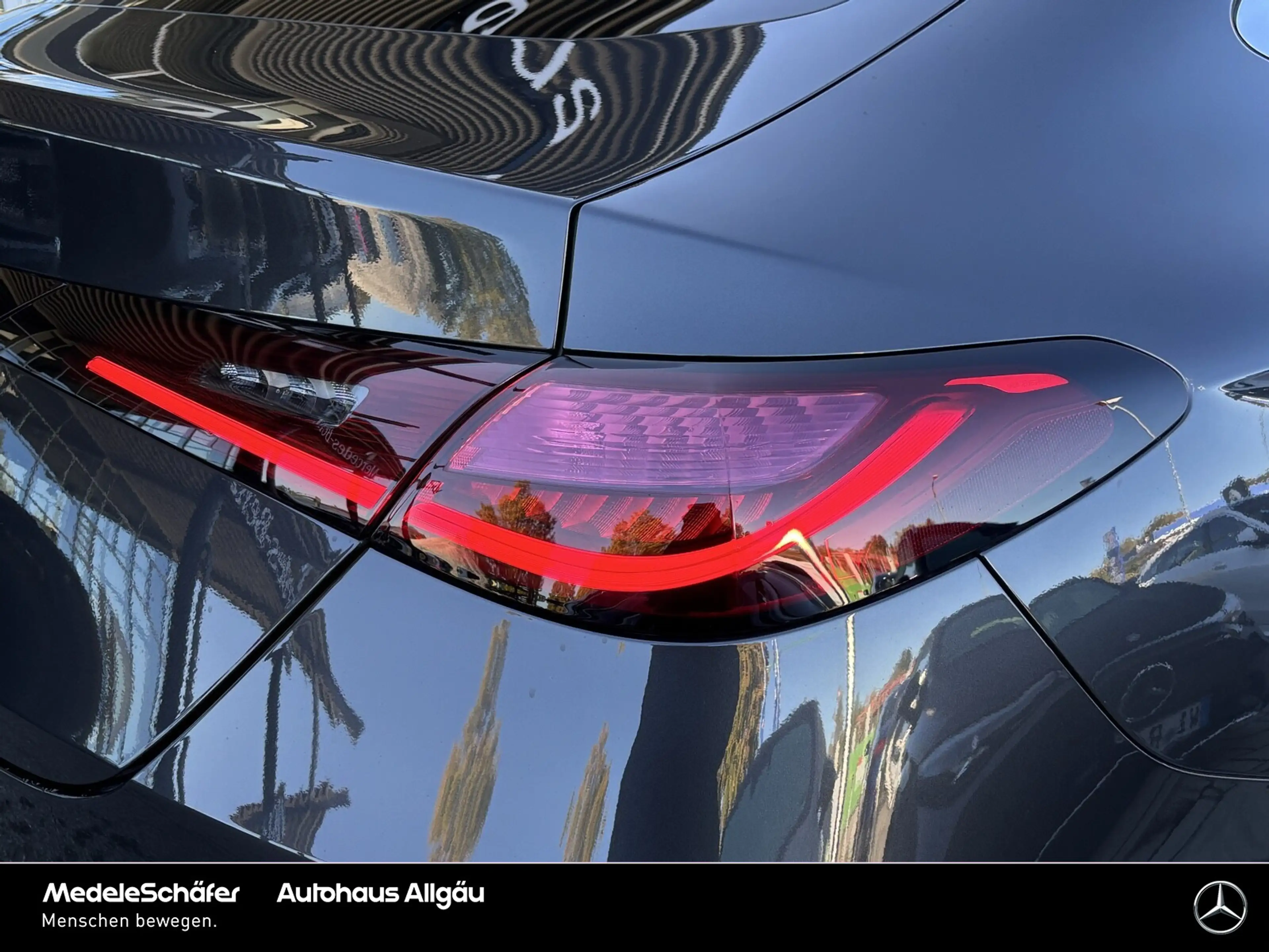 Mercedes-Benz GLC 200 GLC 200 4M Avantgarde 18" Fahr-Assi AHK 360° Dist — photo 13