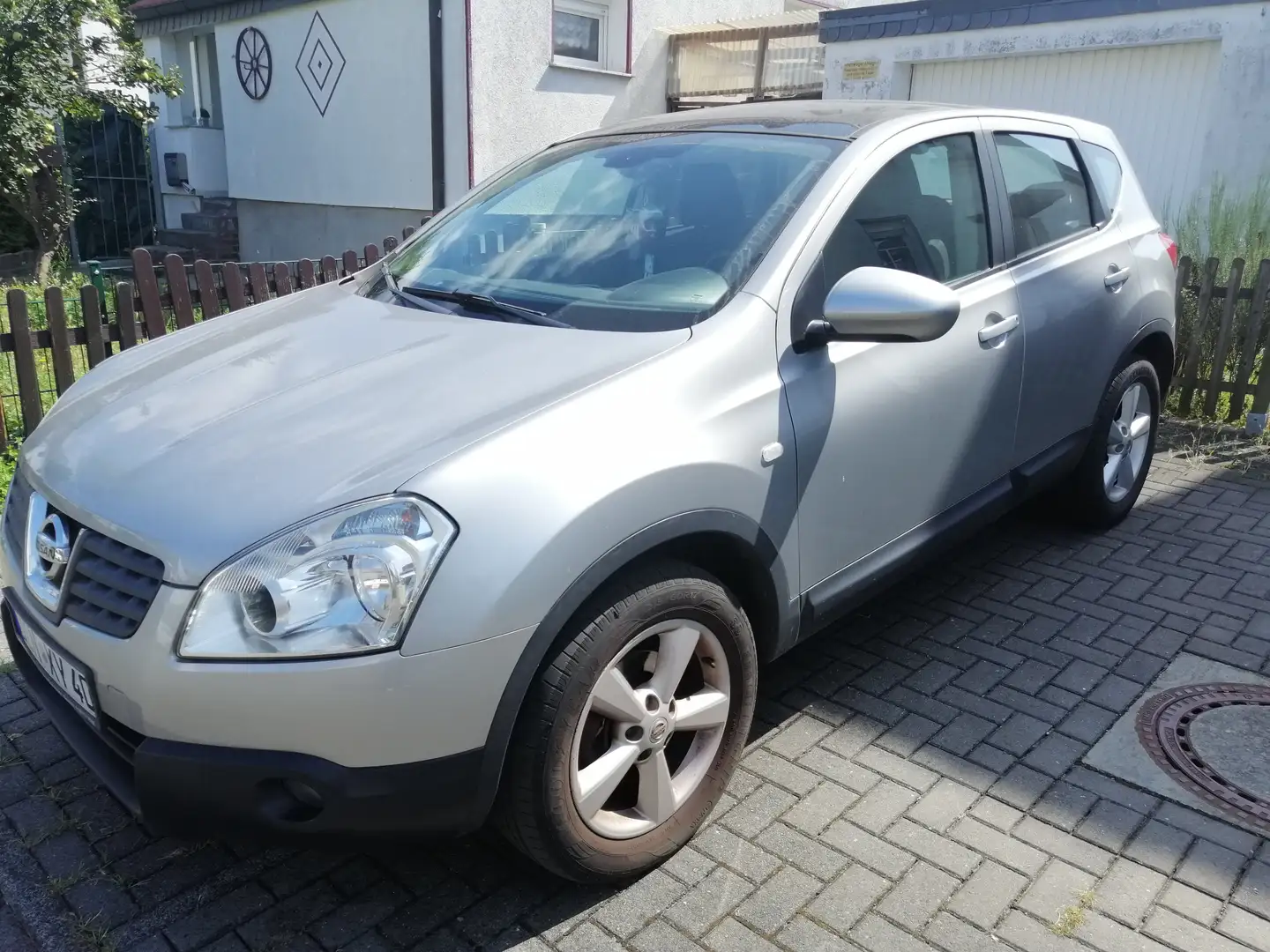 Nissan Qashqai Qashqai 2.0 Panorama ohne Tüv Ezüst - 1
