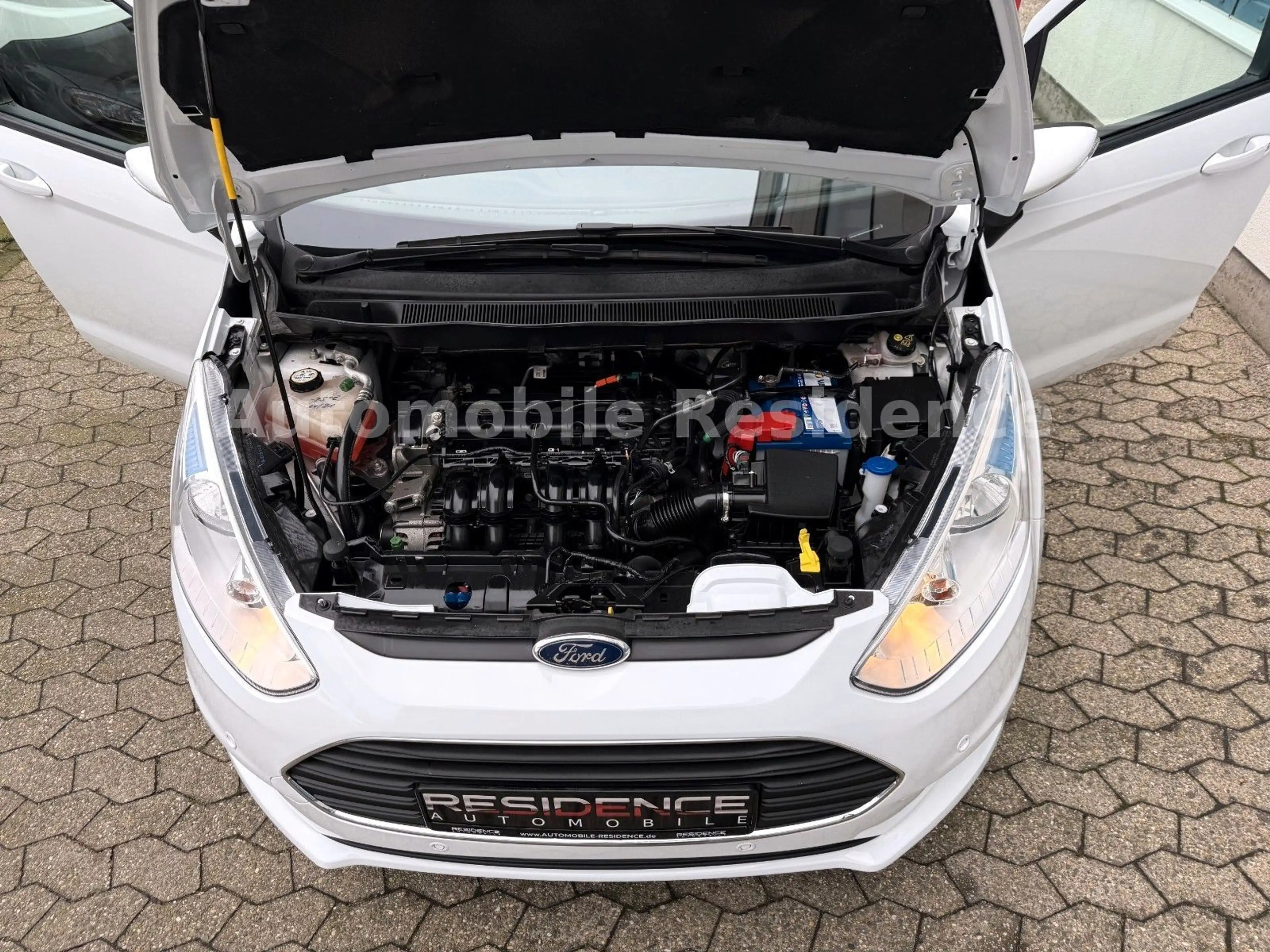 Ford B-Max Sync Edition 1.6*PDC*KLIMA*ALU*MFL*PDC*SHZ — photo 14