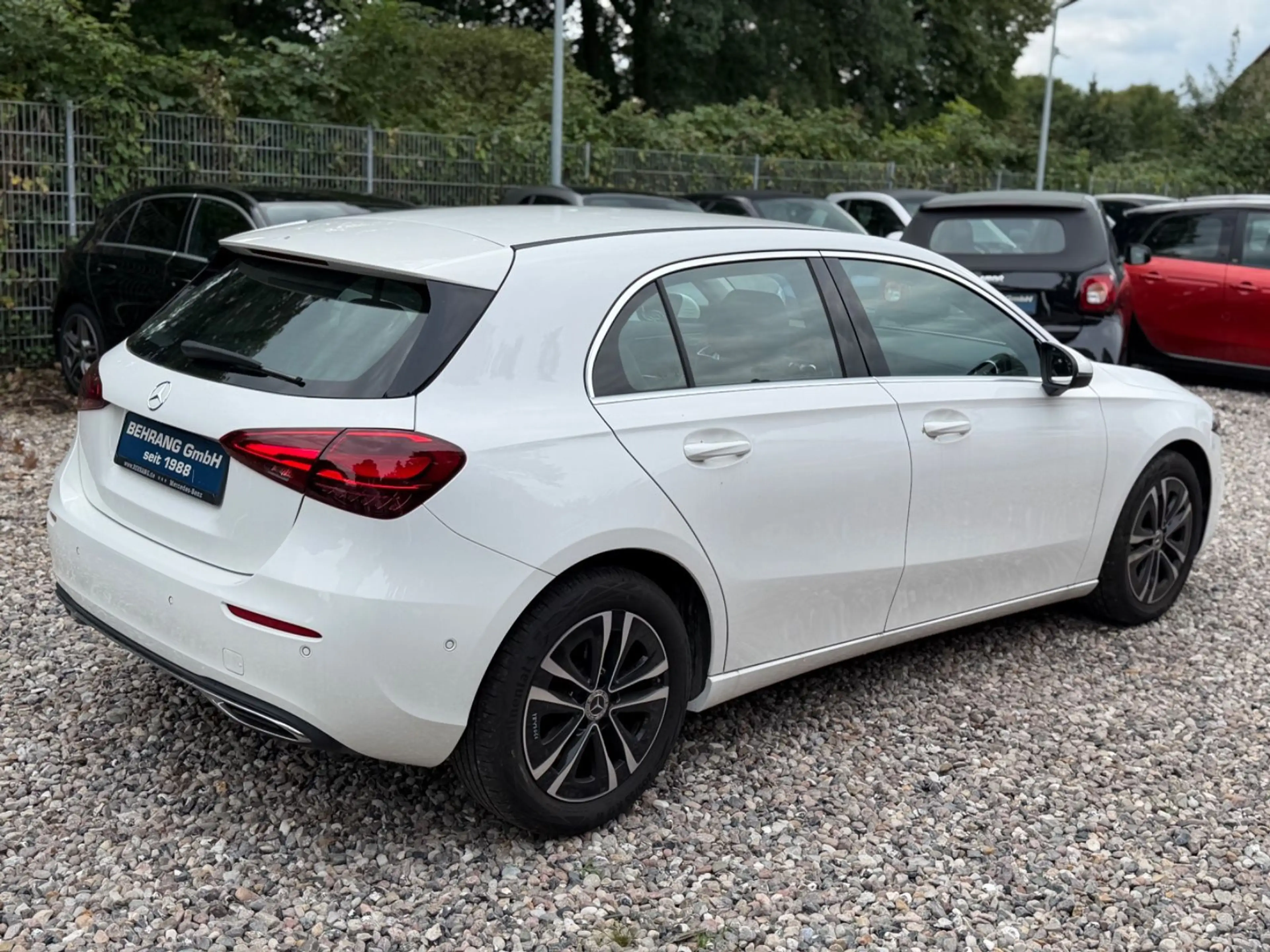 Mercedes-Benz A 180 A180d*AUTOMATIK*MULTIBEAM-LED*CARPLAY+NAVI* — photo 8