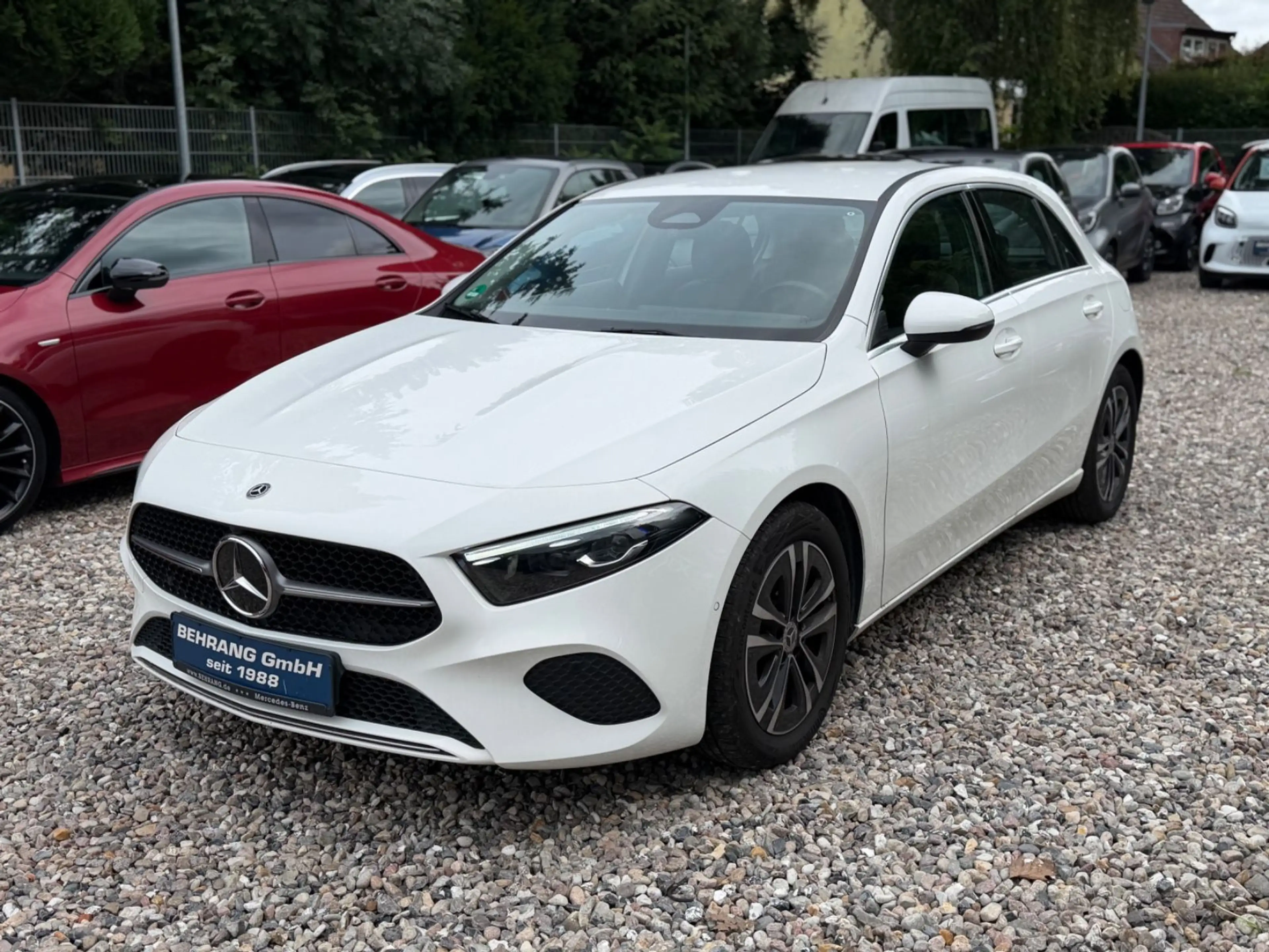 Mercedes-Benz A 180 A180d*AUTOMATIK*MULTIBEAM-LED*CARPLAY+NAVI* — photo 6