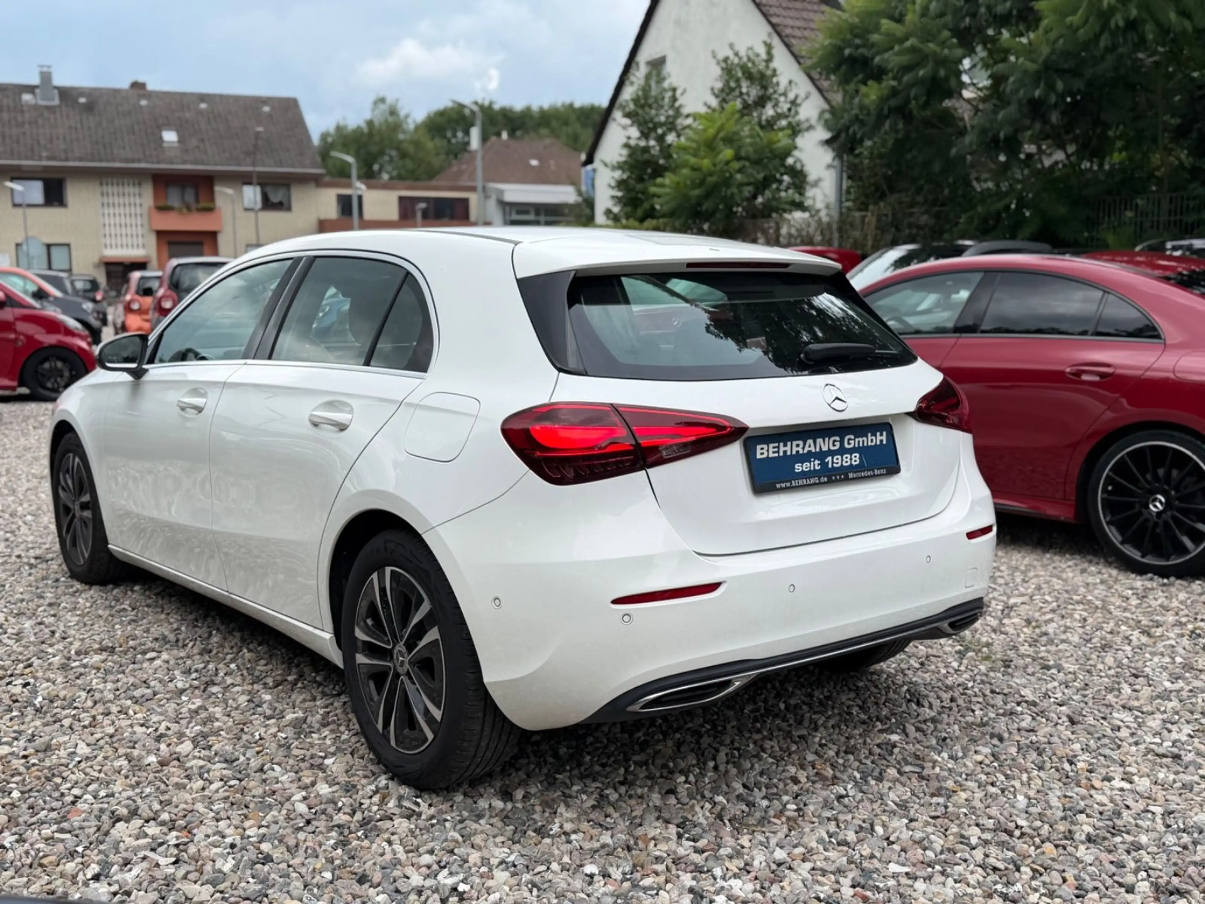 Mercedes-Benz A 180 A180d*AUTOMATIK*MULTIBEAM-LED*CARPLAY+NAVI* — photo 11