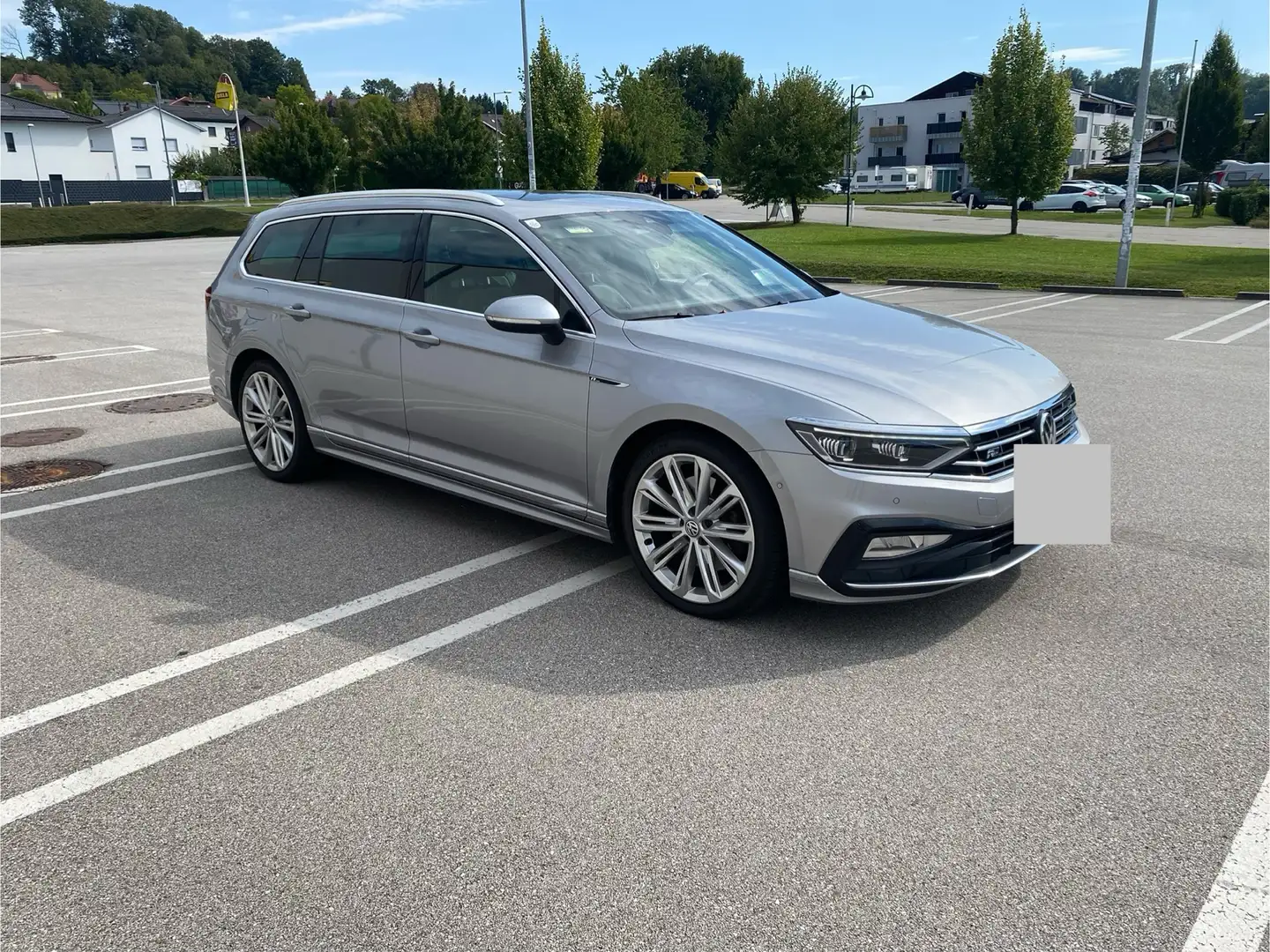 Volkswagen Passat Variant R Line Vollausstattung Grau - 2
