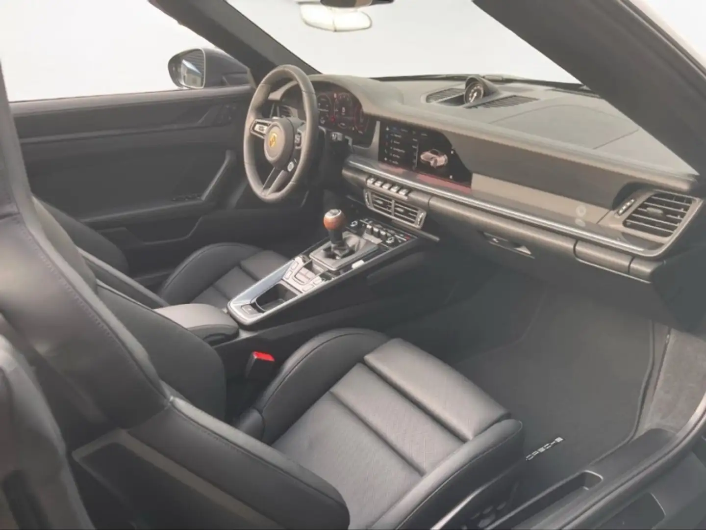 Porsche 992 Carrera T Negro - 2