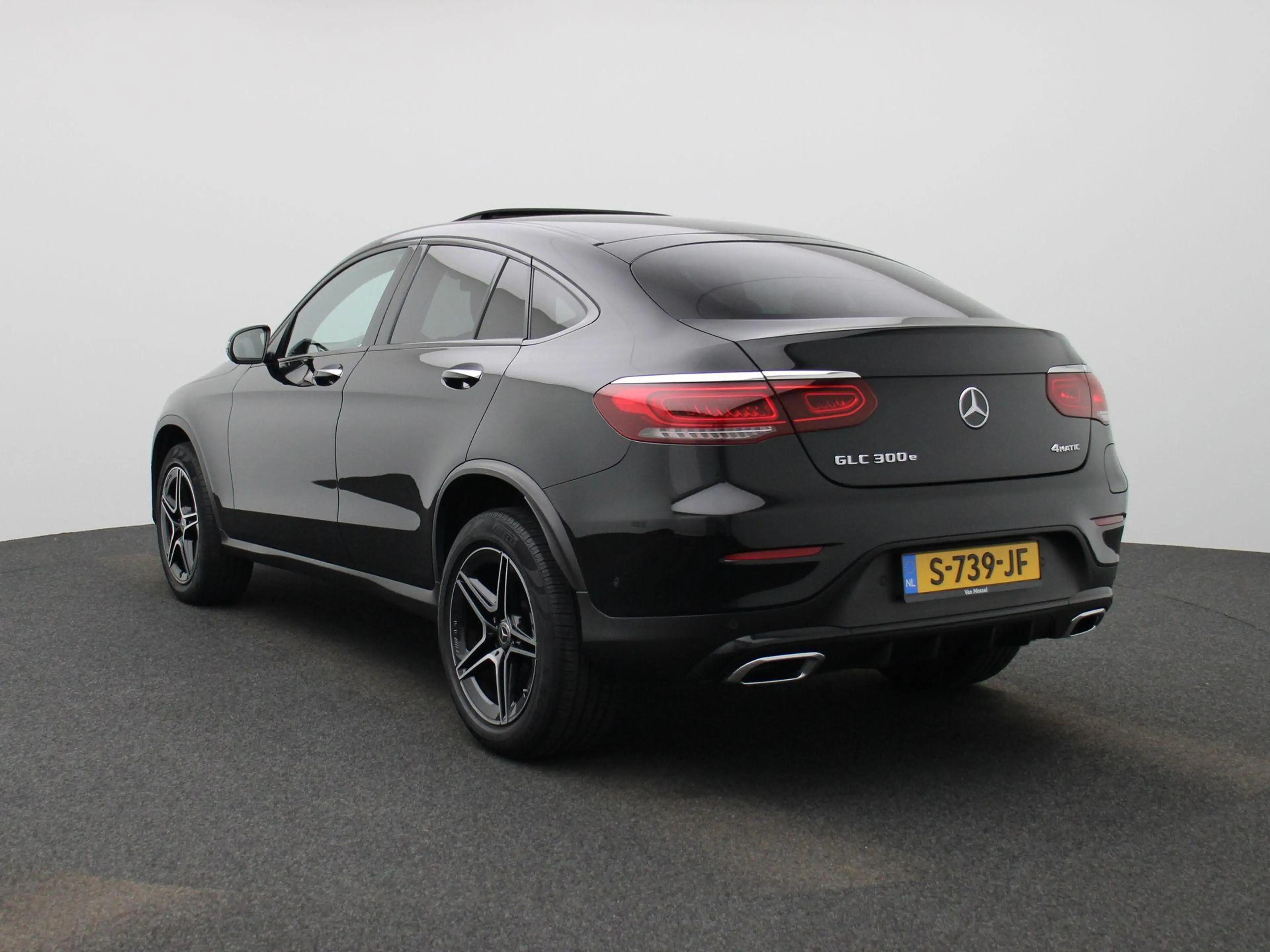 Mercedes-Benz GLC 300 Coupé 300e 4MATIC Business Solution AMG | SCHUIF-K — photo 2